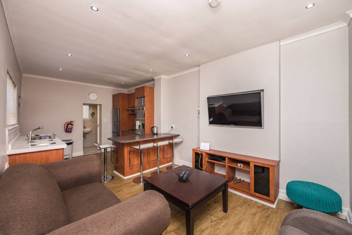 162 M² Huis ∙ 4 Slaapkamers ∙ 5 Gasten - Kaapstad