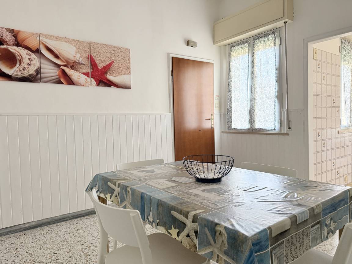 67 M² Apartment ∙ 2 Bedrooms ∙ 5 Guests - Senigallia