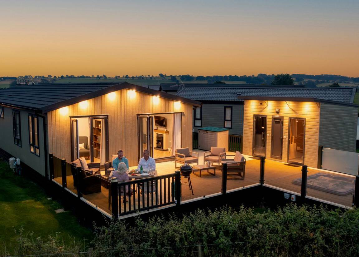 Chalet ∙ 2 Bedrooms ∙ 4 Guests - Northumberland