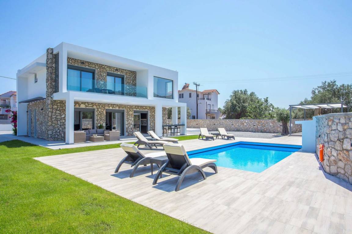 Villa ∙ 4 Bedrooms ∙ 8 Guests - Faliraki