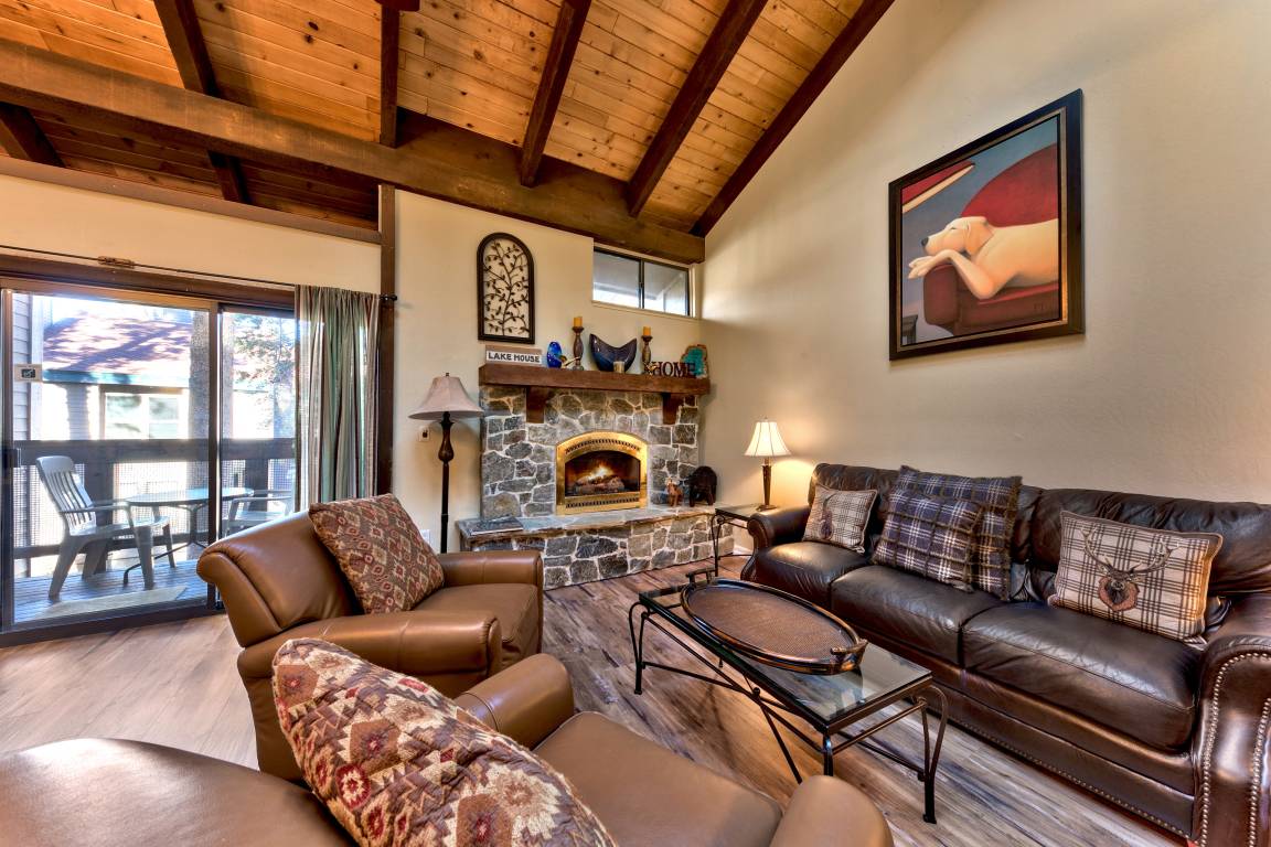 141 M² House ∙ 2 Bedrooms ∙ 6 Guests - South Lake Tahoe, CA