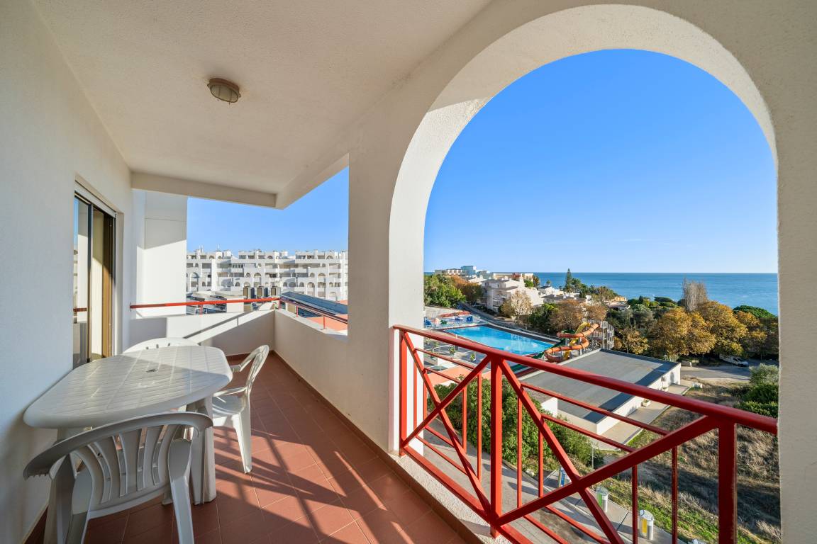 100 M² Appartement ∙ 2 Slaapkamers ∙ 6 Gasten - Porches