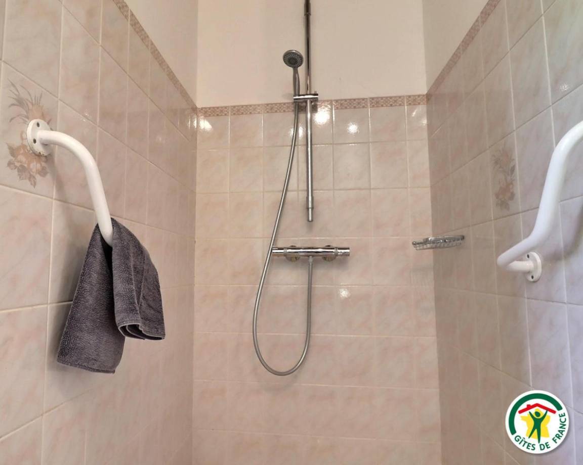 98 m² Gîte ∙ 3 Schlafzimmer ∙ 6 Gäste – Bild 13