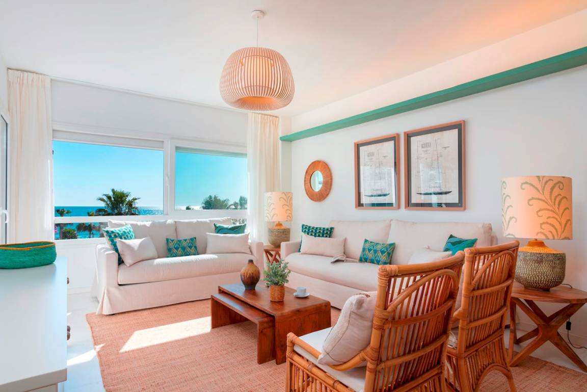 90 M² Ferienwohnung ∙ 2 Schlafzimmer ∙ 4 Gäste - Marbella