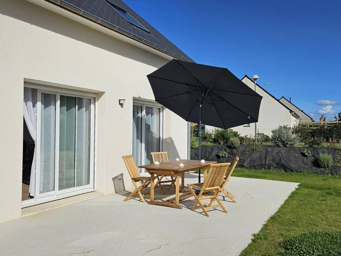 115 M² House ∙ 4 Bedrooms ∙ 8 Guests - Perros-Guirec