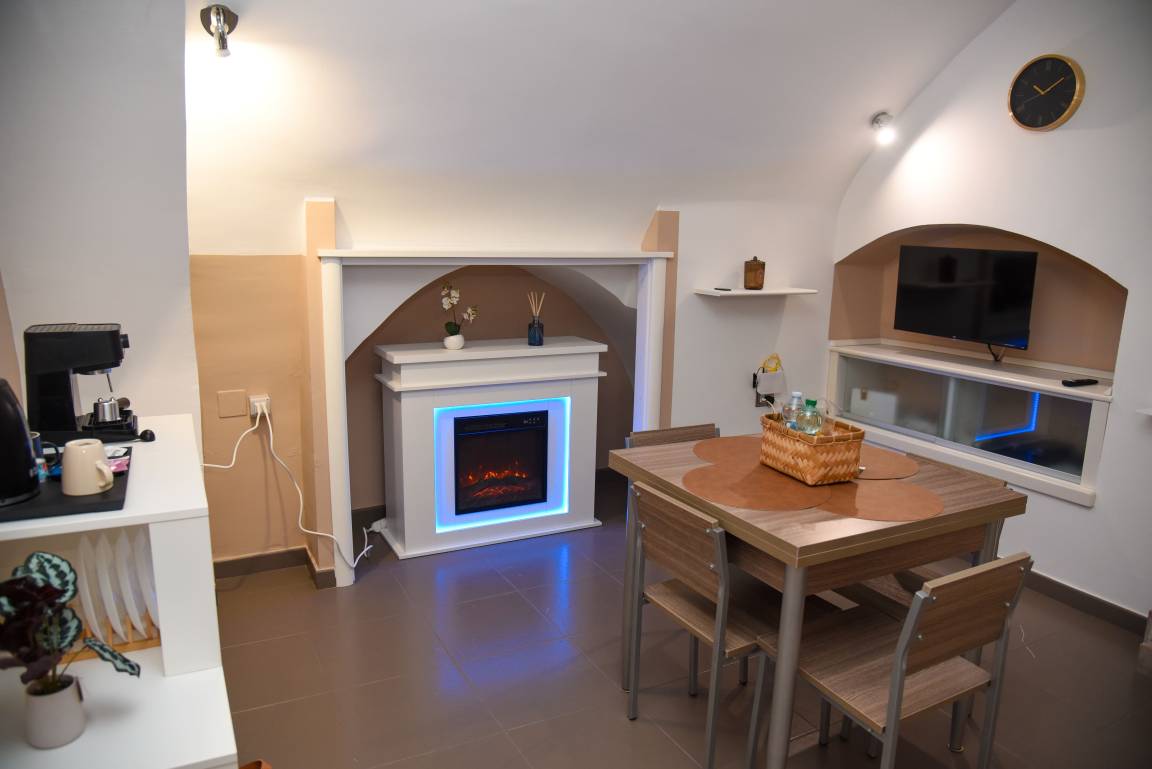 Bed And Breakfast ∙ 1 Bedroom ∙ 4 Guests - Noci