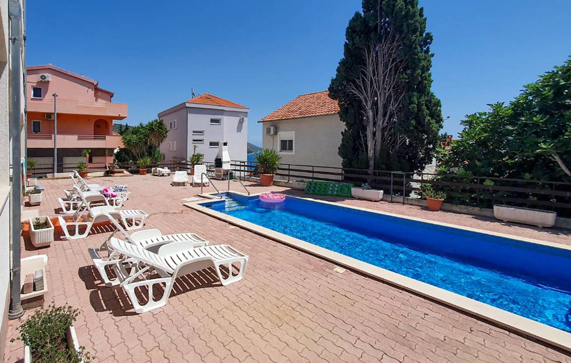 40 M² Ferienwohnung ∙ 1 Schlafzimmer ∙ 2 Gäste - Okrug Gornji
