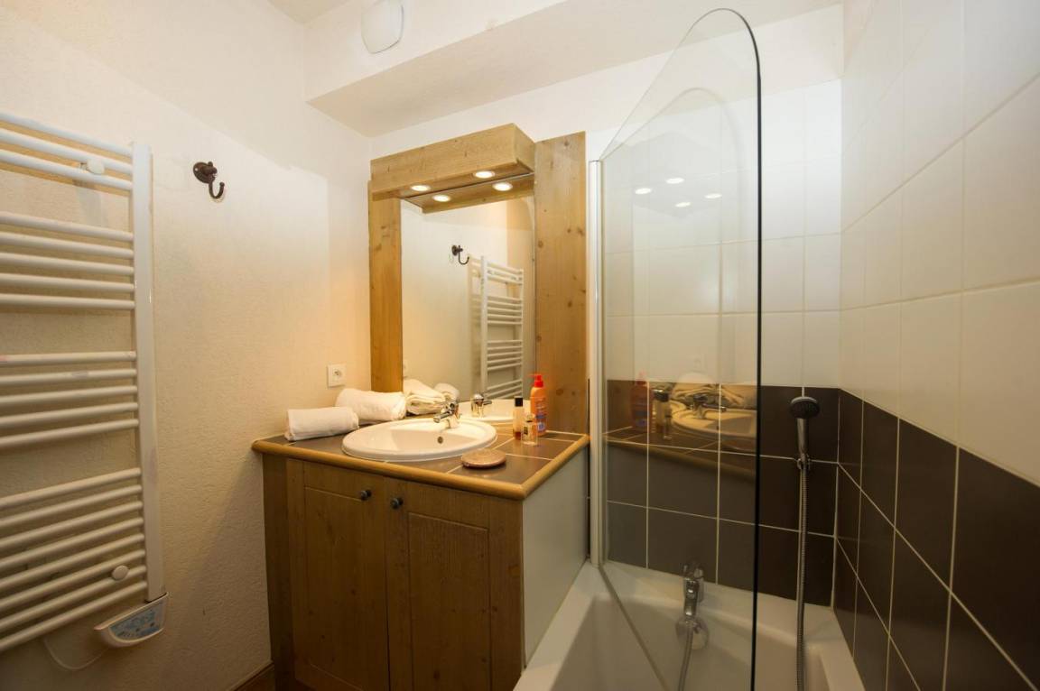 65 m² Ferienwohnung ∙ 2 Schlafzimmer ∙ 8 Gäste – Bild 14