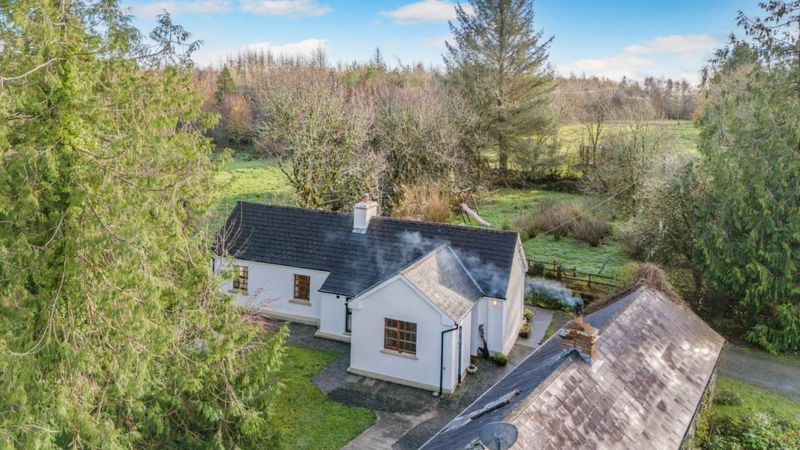 Cottage ∙ 2 Bedrooms ∙ 4 Guests - Mayo