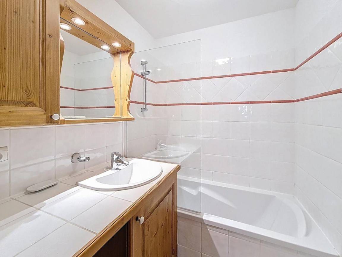 32 m² Ferienwohnung ∙ 1 Schlafzimmer ∙ 4 Gäste – Bild 2