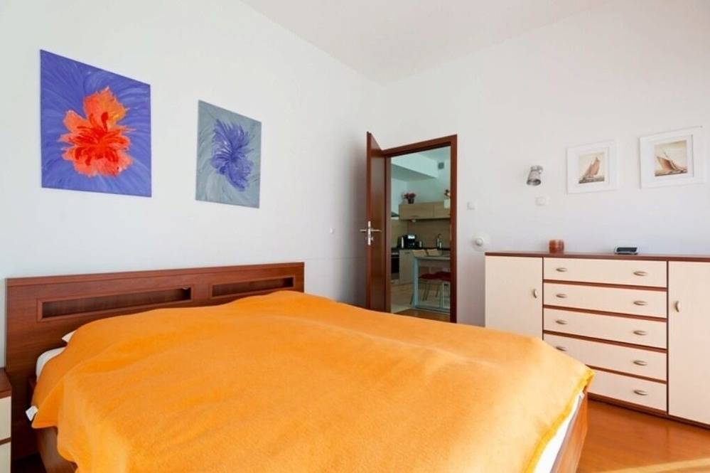 40 m² Ferienwohnung ∙ 1 Schlafzimmer ∙ 4 Gäste – Bild 3