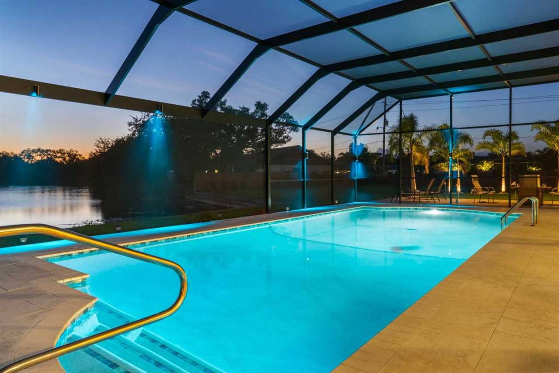 279 M² House ∙ 3 Bedrooms ∙ 12 Guests - Bradenton, FL