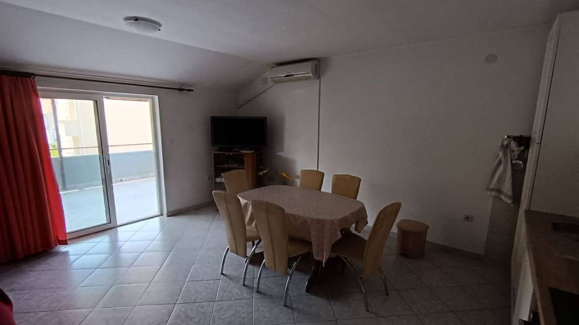 70 M² Appartamento Vacanza ∙ 2 Camere Da Letto ∙ 5 Ospiti - Arbe