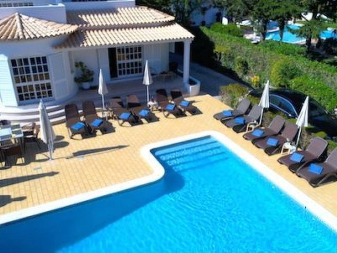 House ∙ 6 Bedrooms ∙ 16 Guests - Albufeira