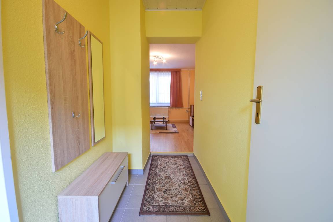 65 m² Ferienwohnung ∙ 1 Schlafzimmer ∙ 3 Gäste – Bild 12