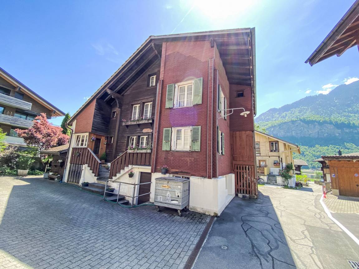 80 M² Ferienwohnung ∙ 2 Schlafzimmer ∙ 5 Gäste - Hasliberg