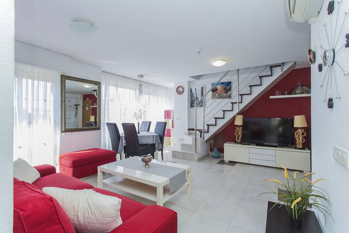 55 M² Apartamento ∙ 2 Habitaciones ∙ 4 Huéspedes - Torrevieja
