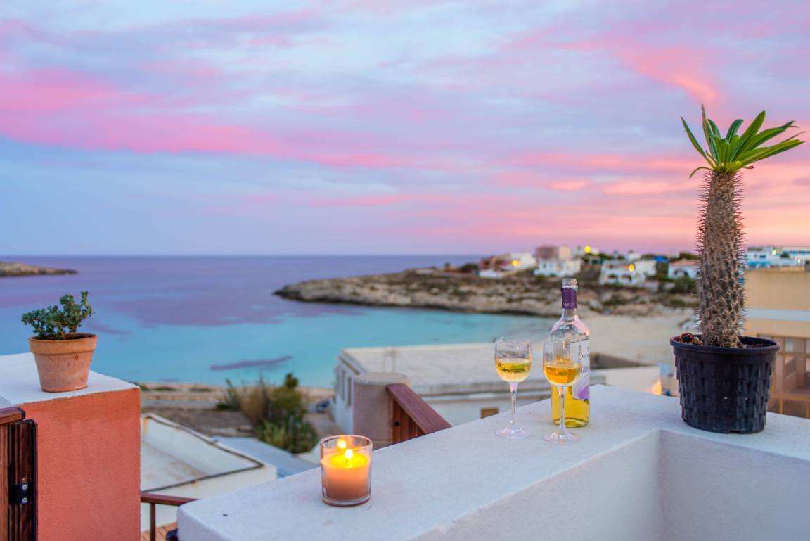 80 M² Villa ∙ 3 Bedrooms ∙ 5 Guests - Lampedusa