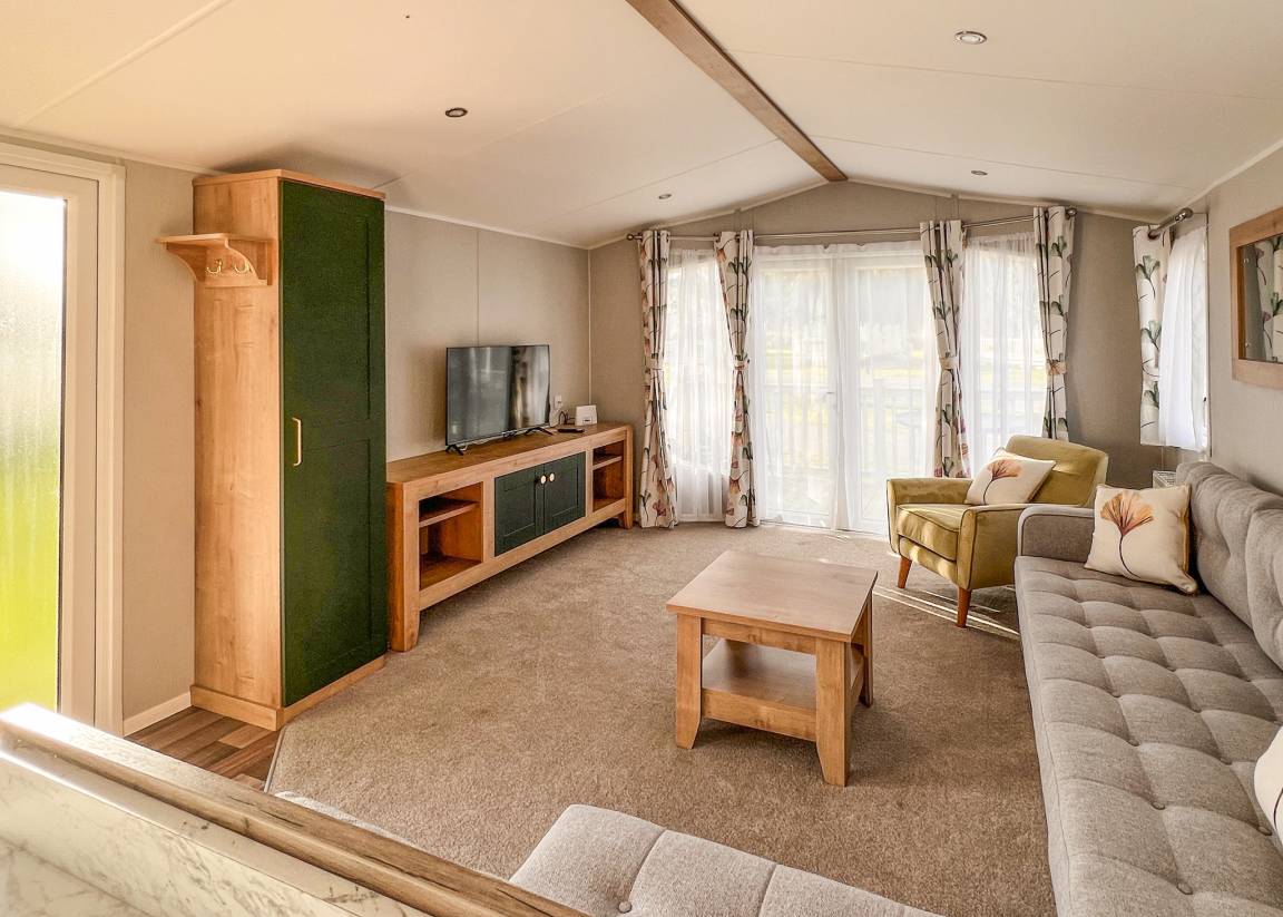 Caravan ∙ 2 Bedrooms ∙ 6 Guests - Chester