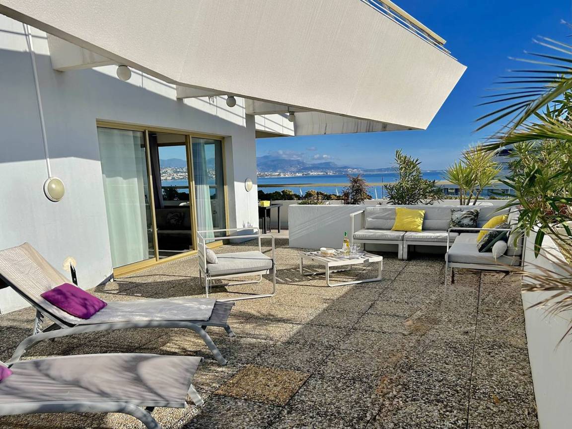 58 M² Apartment ∙ 2 Bedrooms ∙ 4 Guests - Villeneuve-Loubet