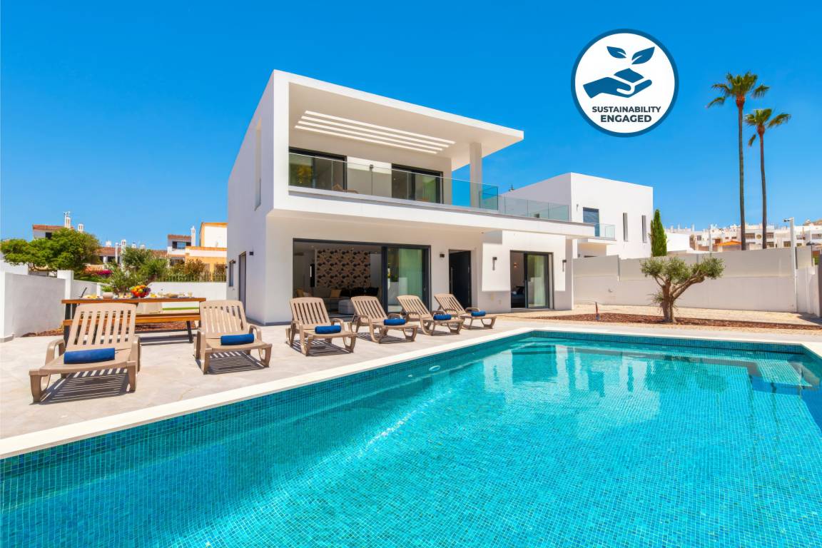 150 M² Villa ∙ 4 Schlafzimmer ∙ 10 Gäste - Quarteira