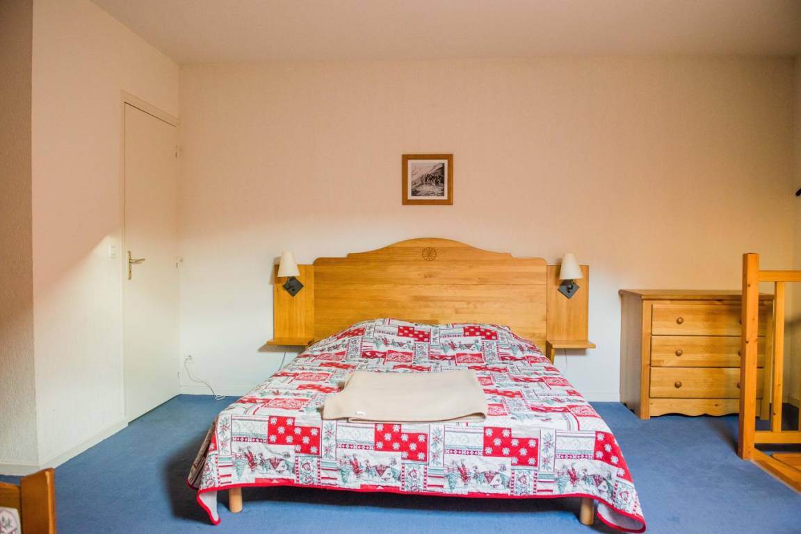53 m² Ferienwohnung ∙ 1 Schlafzimmer ∙ 8 Gäste – Bild 7