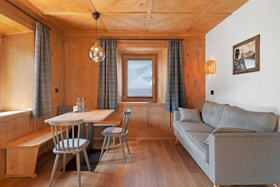 75 M² Apartamento ∙ 2 Habitaciones ∙ 4 Huéspedes - Ortisei