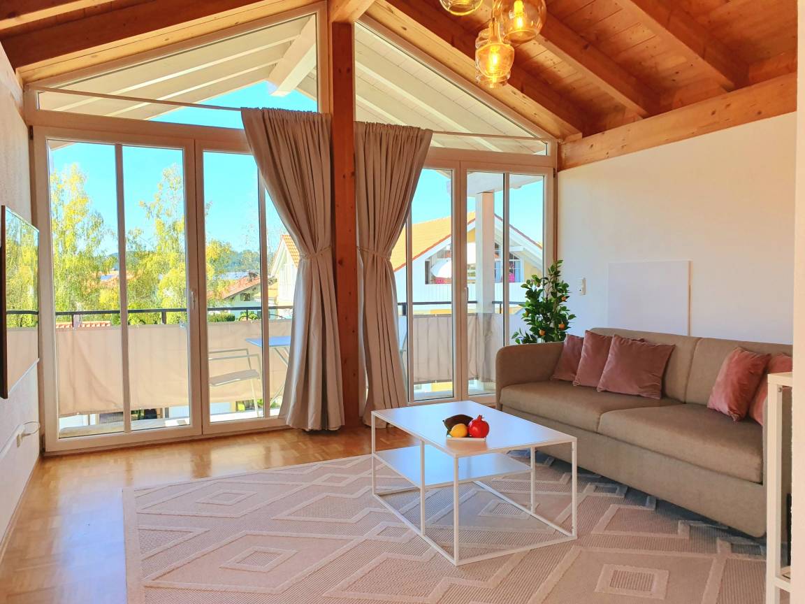 75 M² Ferienwohnung ∙ 2 Schlafzimmer ∙ 6 Gäste - Grassau