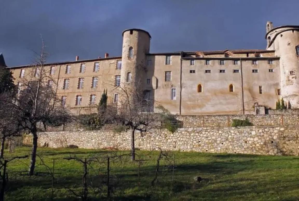 58 M² Appartement ∙ 1 Chambre ∙ 6 Personnes - Saint-Girons