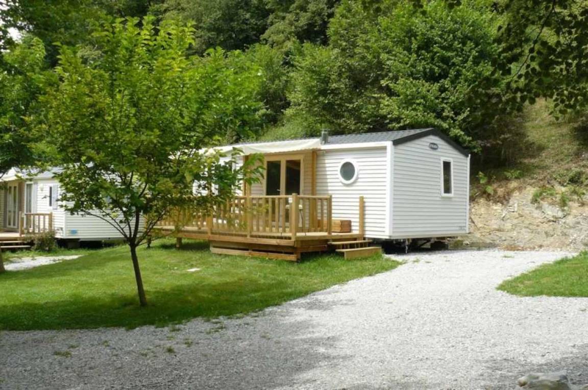 28 M² Camping ∙ 2 Chambres ∙ 4 Personnes - Pyrénées-Atlantiques