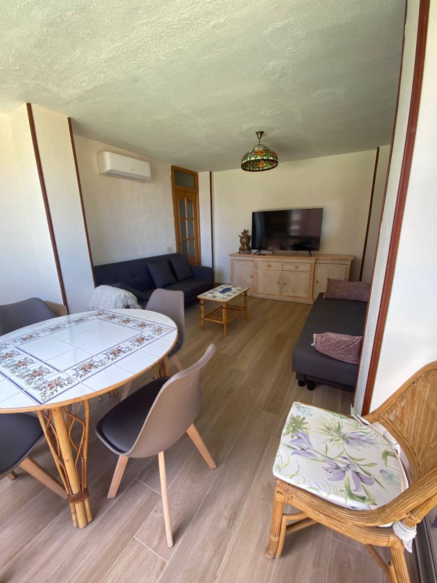 54 M² Ferienwohnung ∙ 1 Schlafzimmer ∙ 5 Gäste - Benidorm