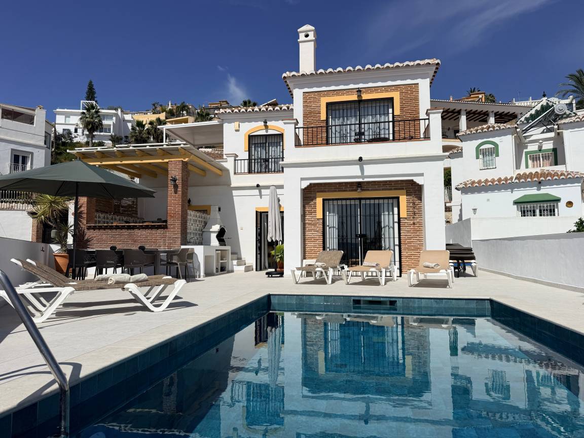 200 M² Villa ∙ 4 Schlafzimmer ∙ 10 Gäste - Frigiliana