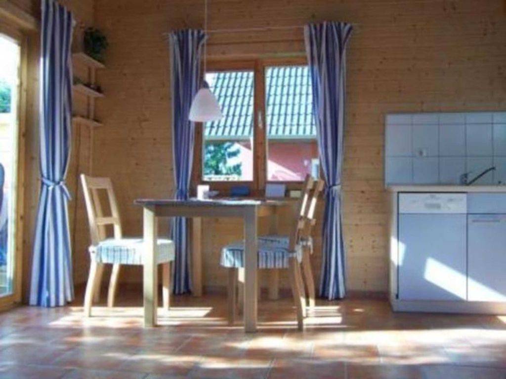 57 M² Ferienwohnung ∙ 2 Schlafzimmer ∙ 2 Gäste - Zempin