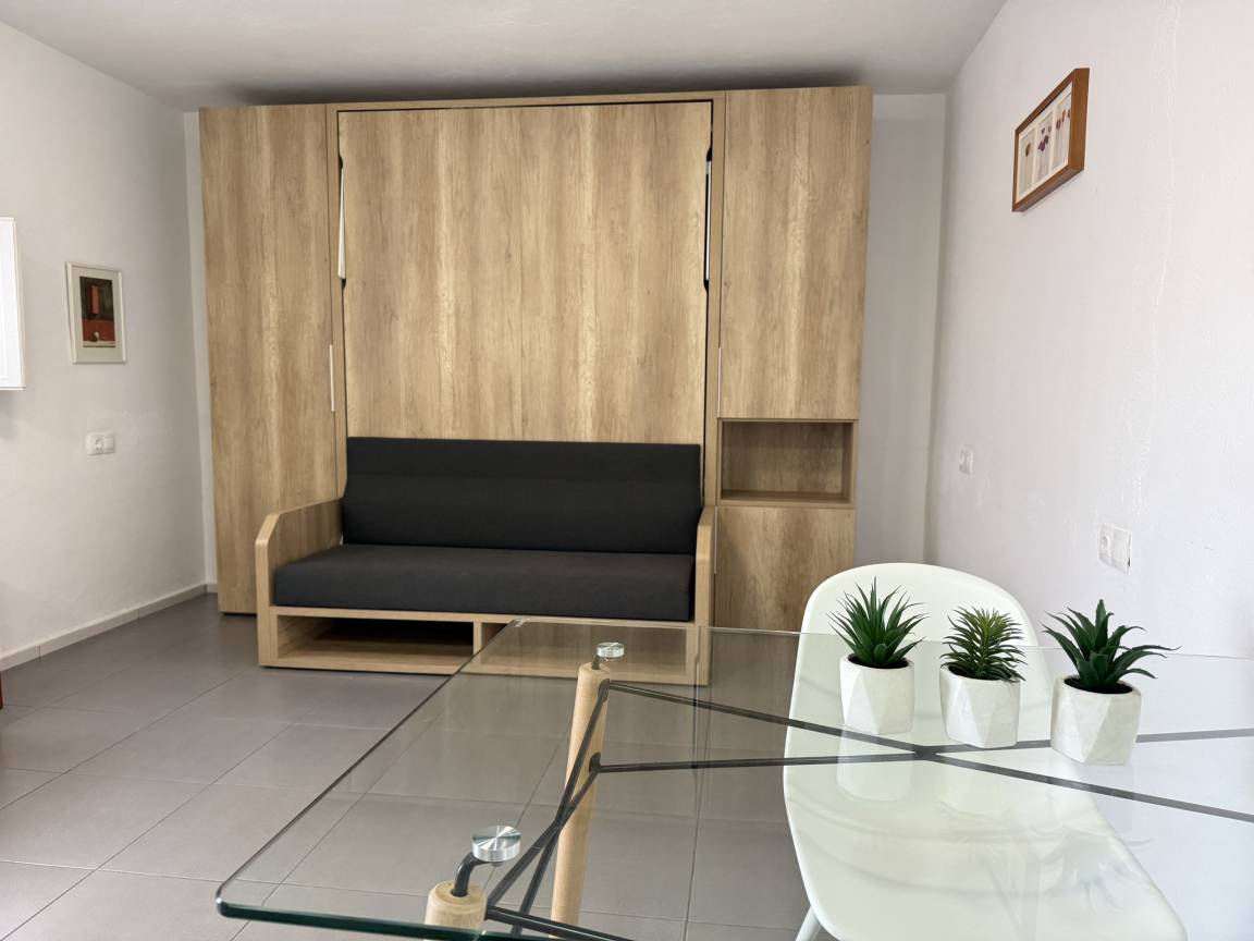 25 M² Ferienwohnung ∙ 2 Gäste - Roses