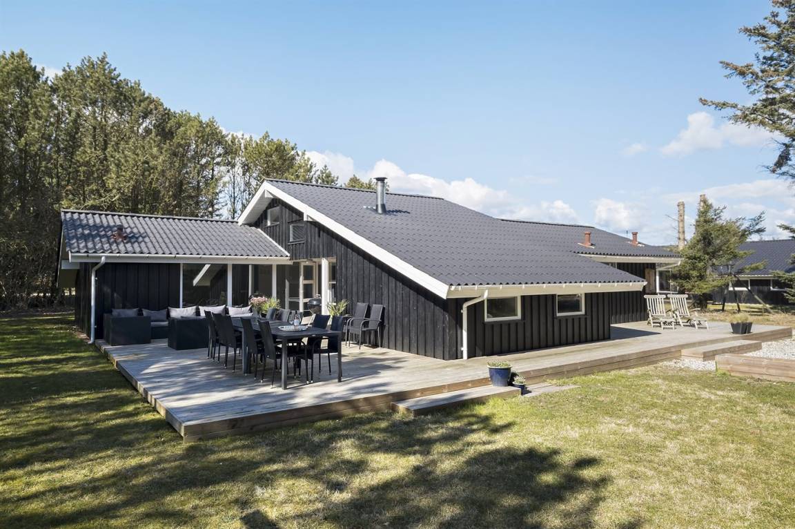 143 m&sup2; Ferienhaus 5 Schlafzimmer 12 G&auml;ste