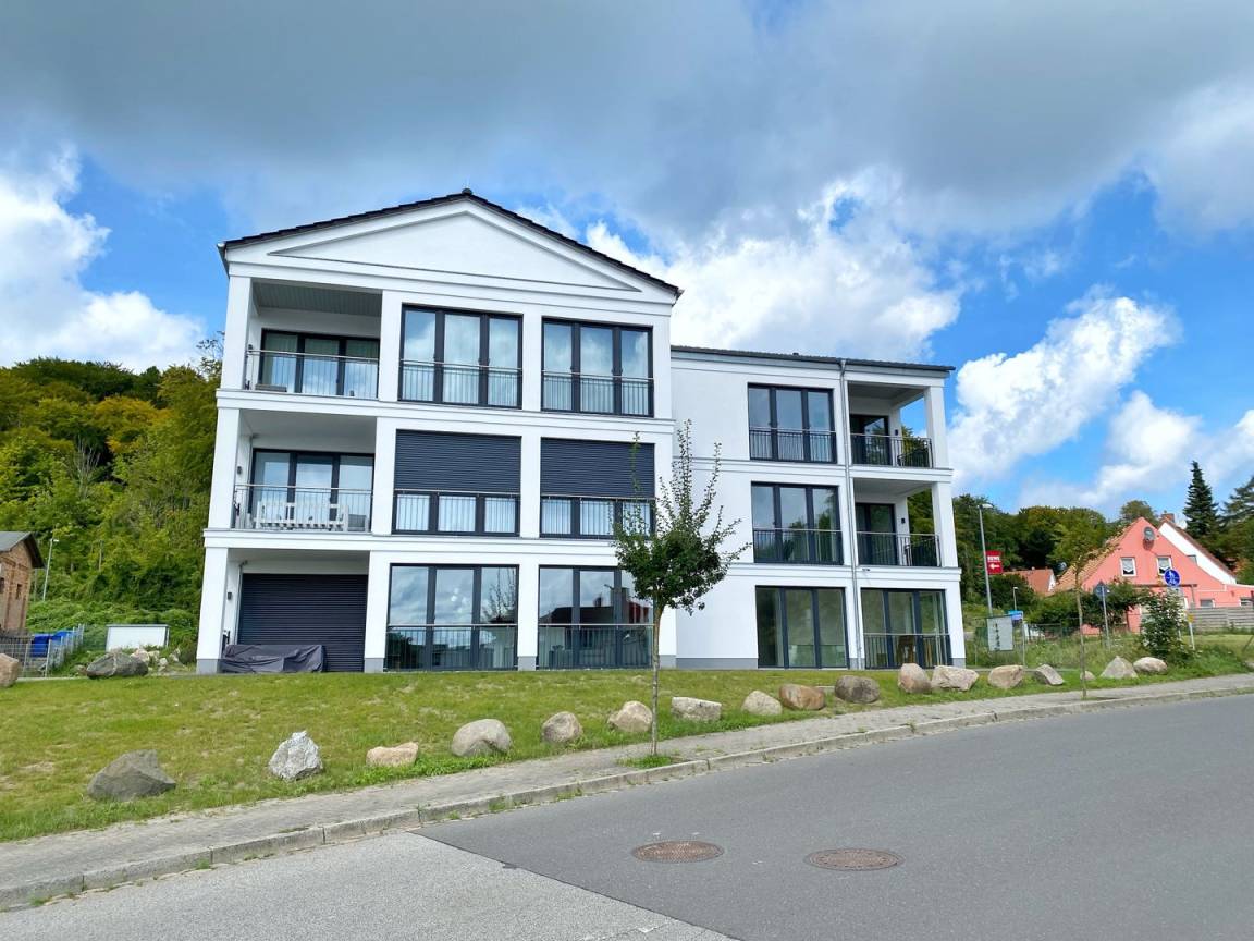 74 M² Apartment ∙ 1 Bedroom ∙ 3 Guests - Sassnitz