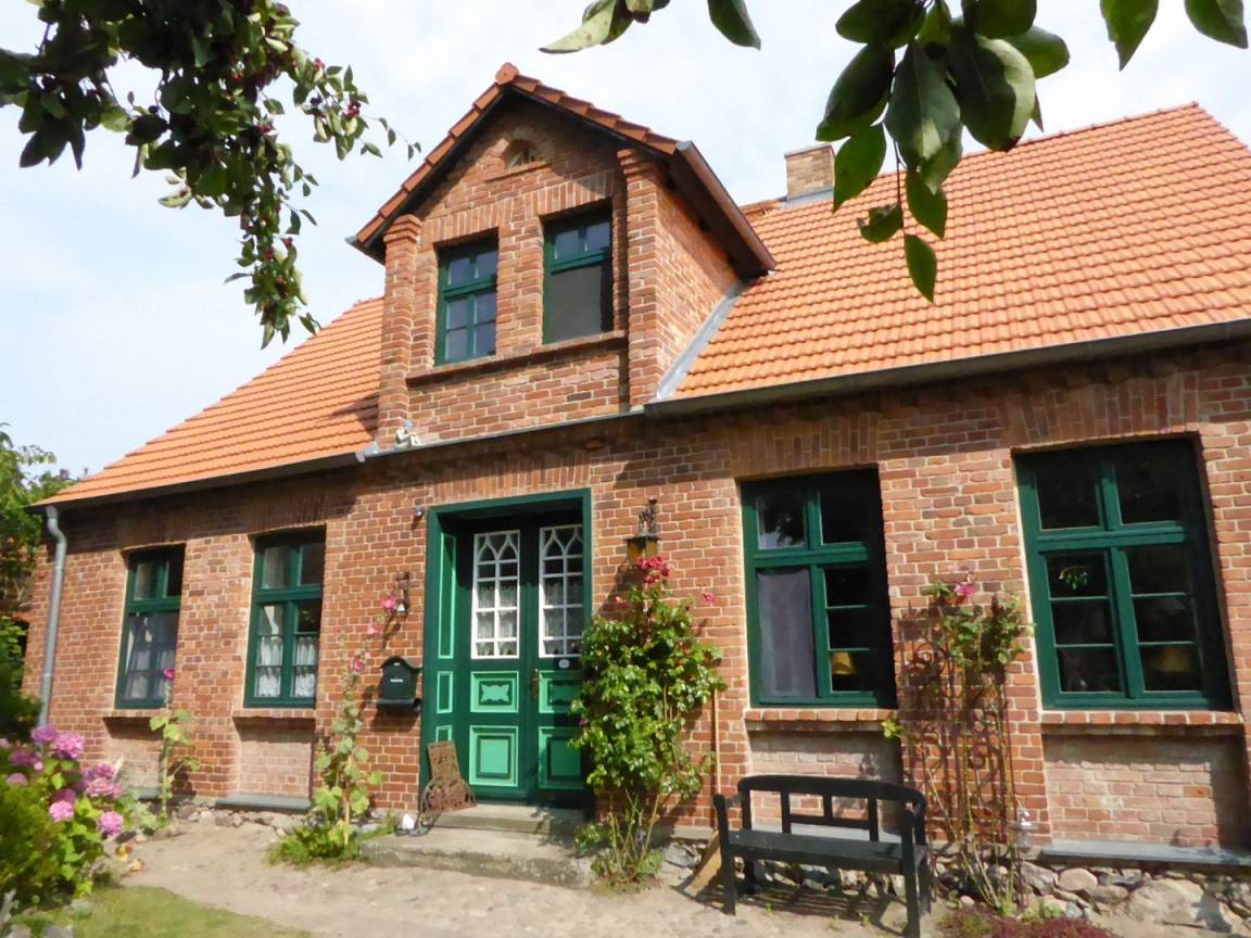 45 M² Ferienwohnung ∙ 1 Schlafzimmer ∙ 4 Gäste - Ahrenshoop