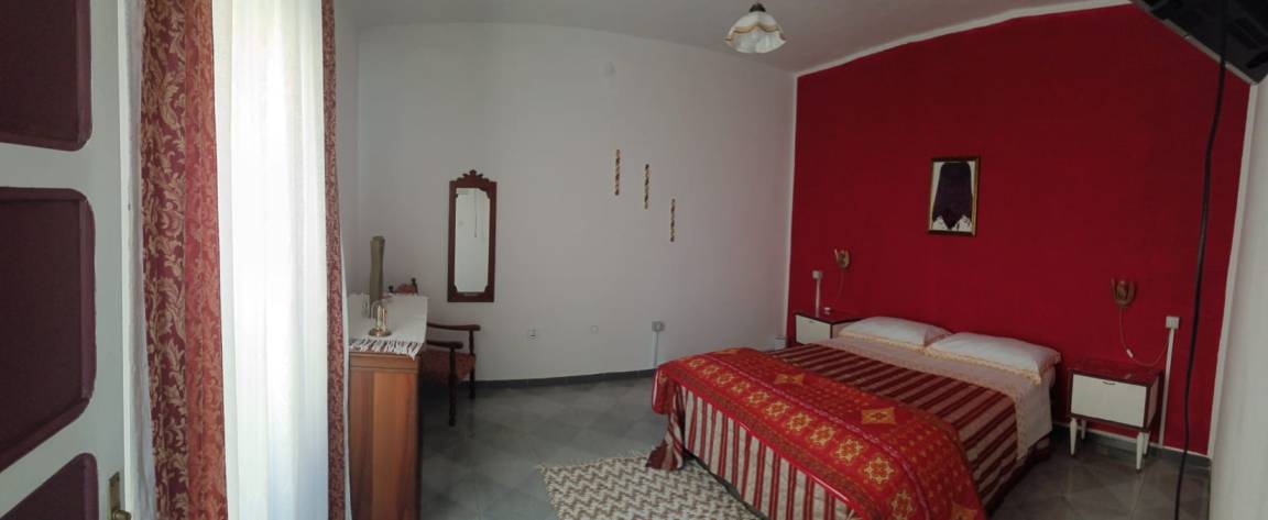 House ∙ 2 Bedrooms ∙ 4 Guests - Fonni