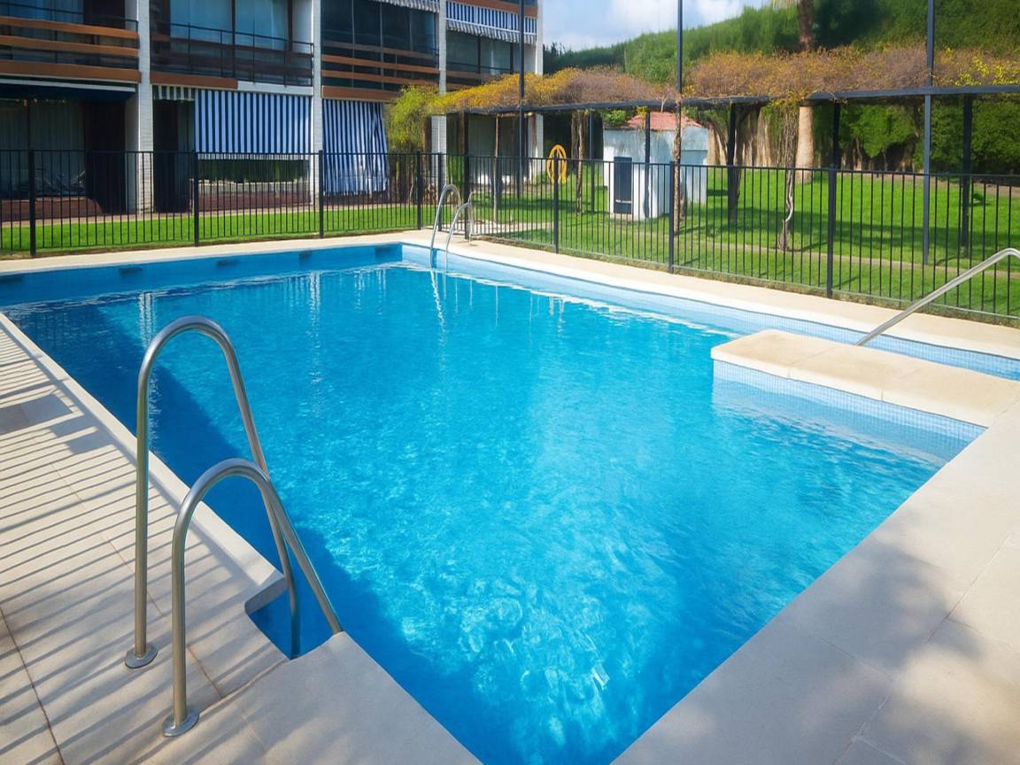 60 M² Ferienwohnung ∙ 2 Schlafzimmer ∙ 4 Gäste - Puerto Banús