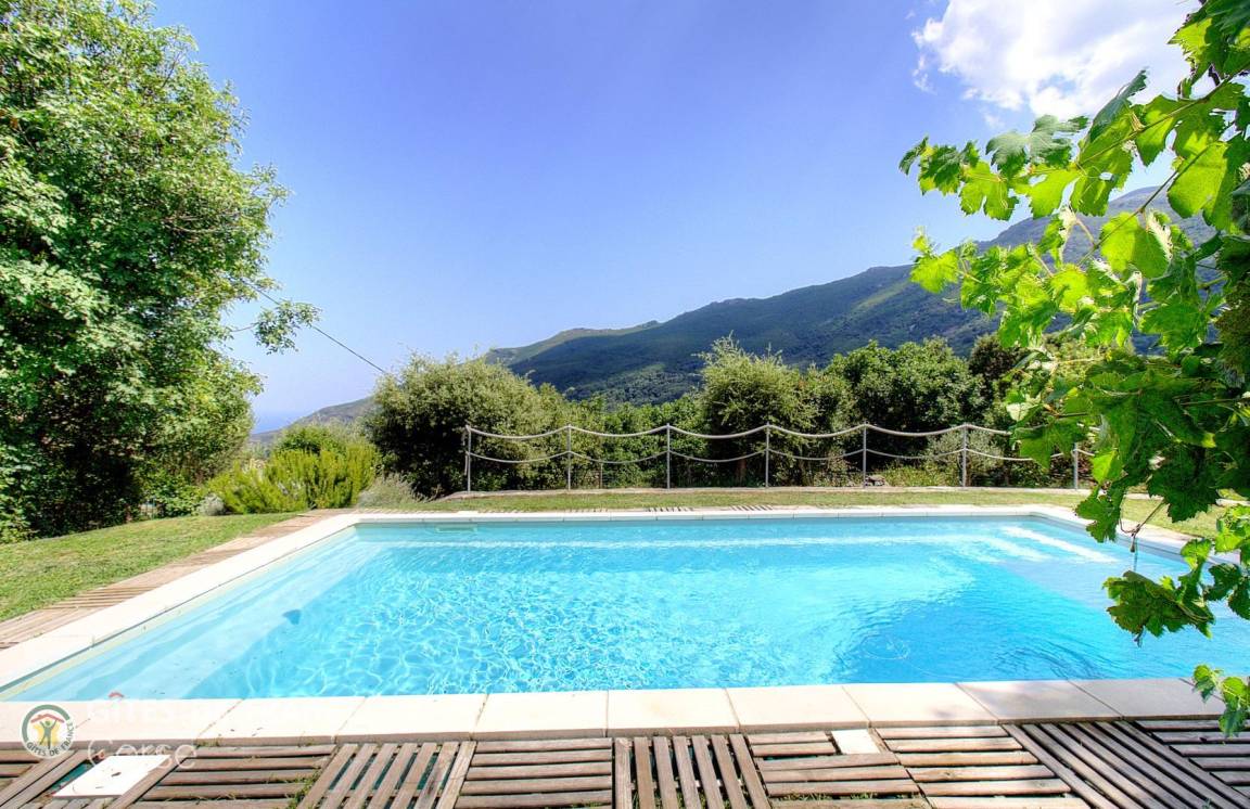 94 M² Gîte ∙ 3 Bedrooms ∙ 6 Guests - Corsica