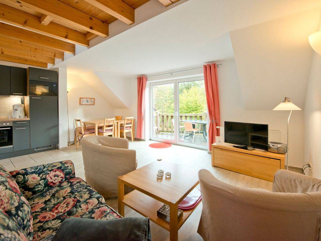57 M² Ferienwohnung ∙ 2 Schlafzimmer ∙ 6 Gäste - Müritz
