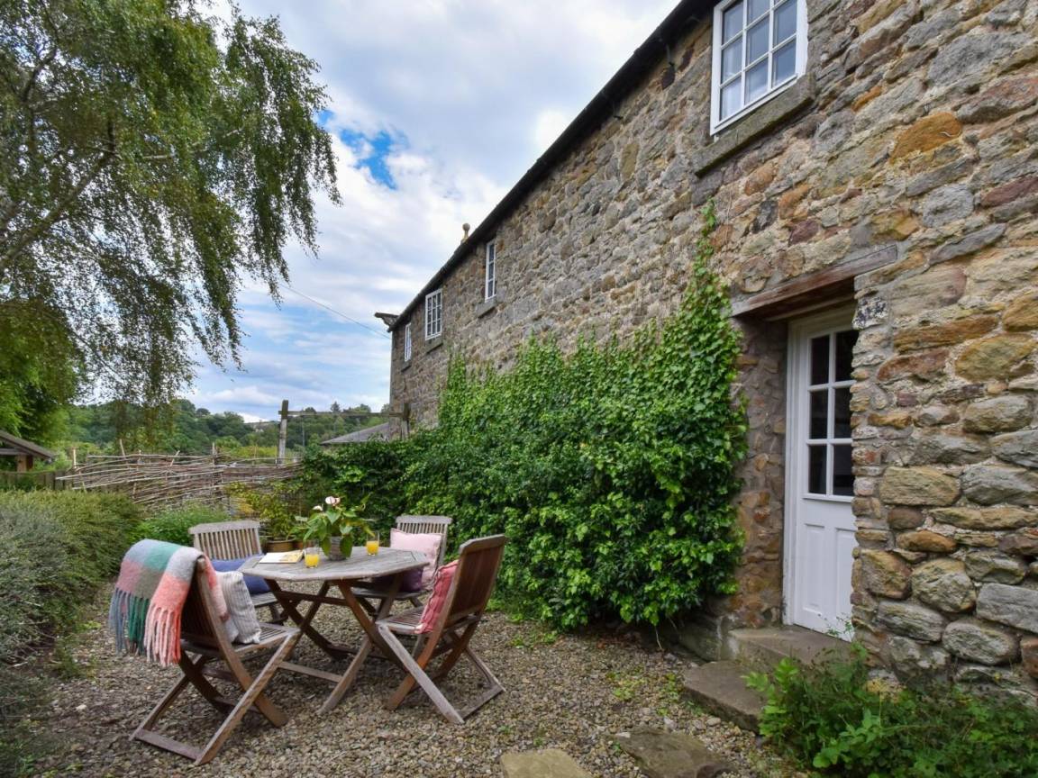 Apartment ∙ 3 Bedrooms ∙ 5 Guests - Northumberland
