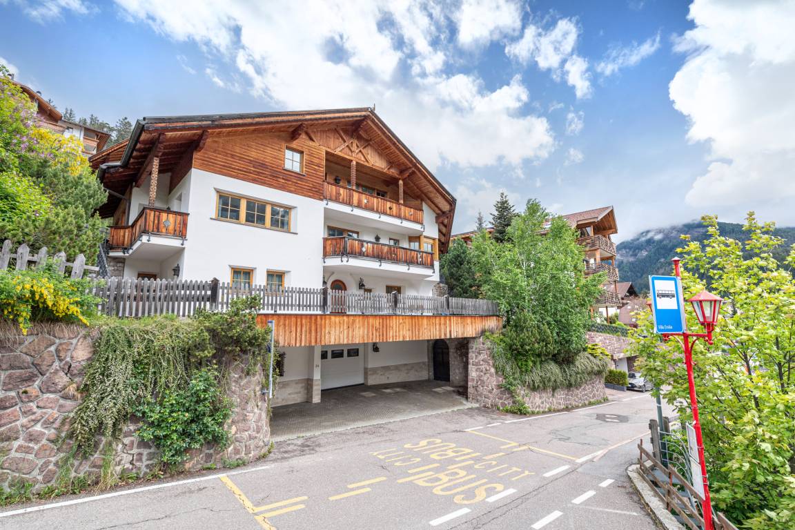75 M² Apartamento ∙ 1 Habitación ∙ 5 Huéspedes - Ortisei