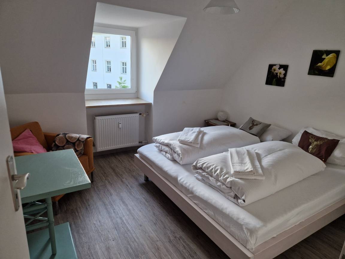 14 m&sup2; Privatzimmer 1 Schlafzimmer 2 G&auml;ste