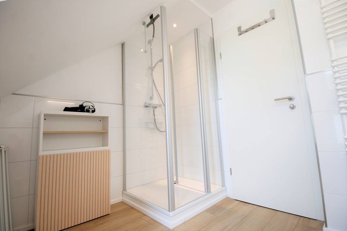 79 m² Ferienwohnung ∙ 2 Schlafzimmer ∙ 5 Gäste – Bild 6