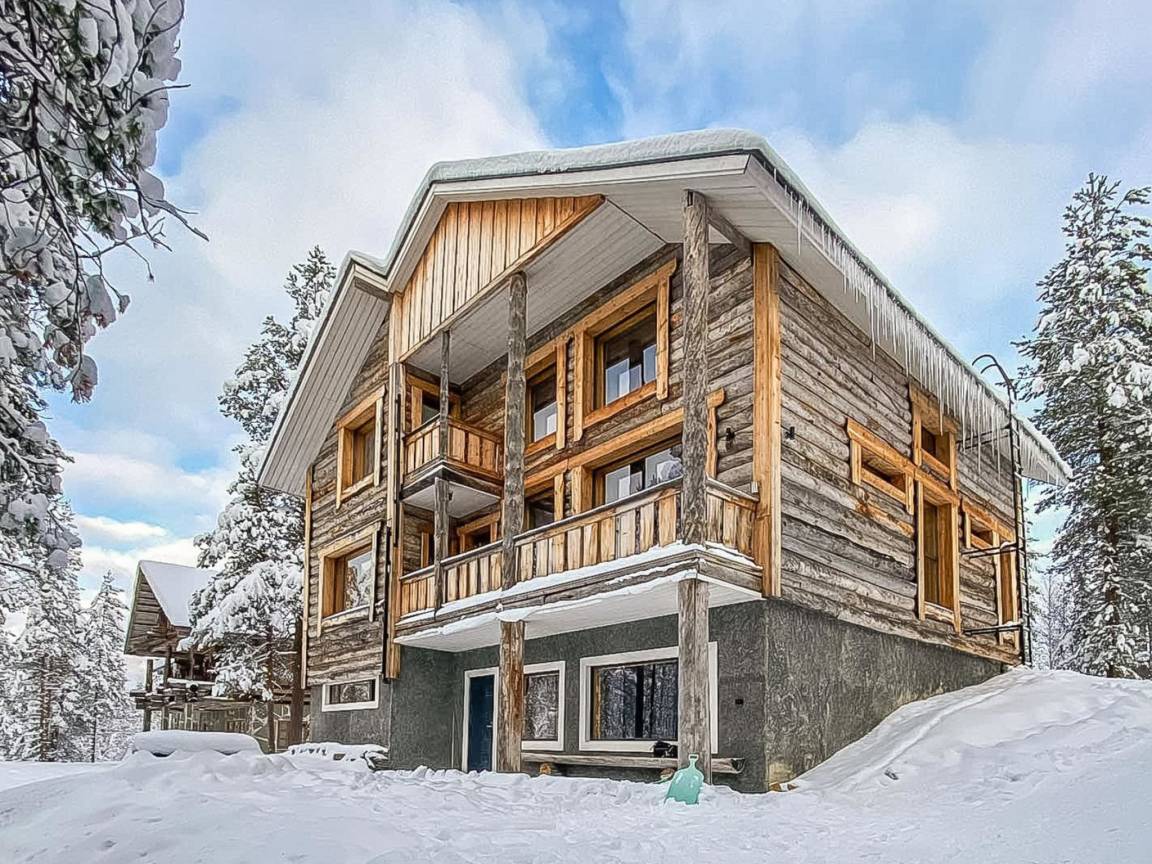 300 M² Ferienhaus ∙ 6 Schlafzimmer ∙ 14 Gäste - Rovaniemi