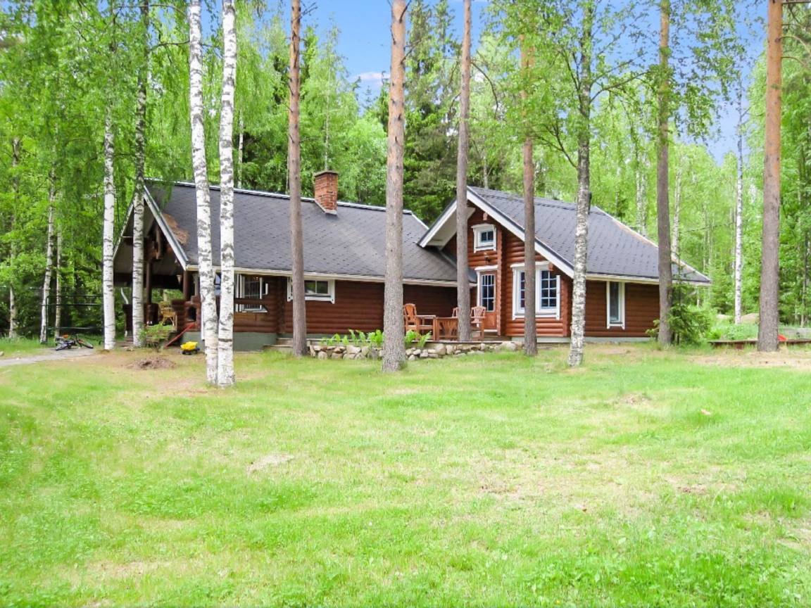 80 M² Talo ∙ 3 Makuuhuonetta ∙ 9 Vierasta - Karstula