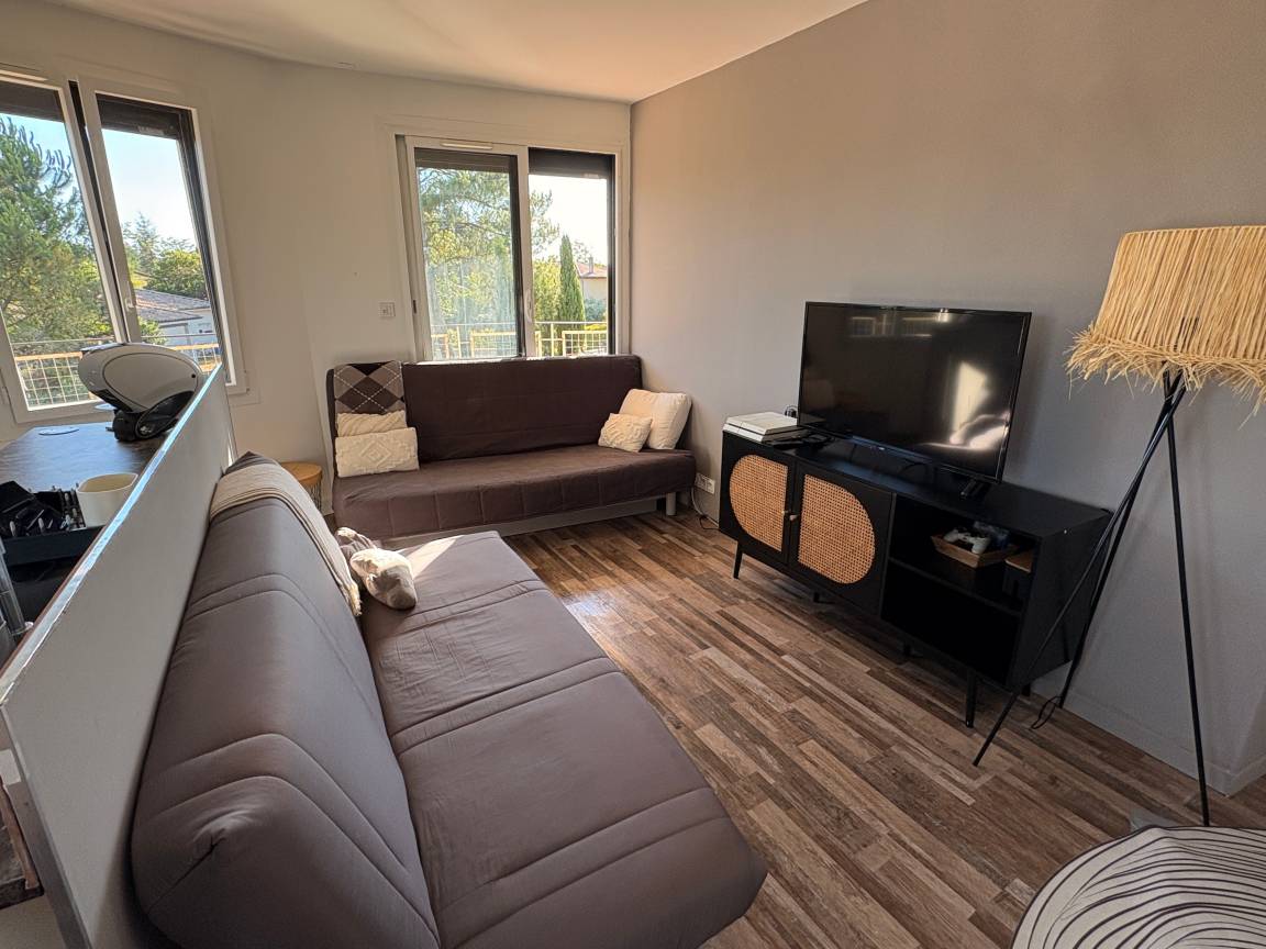 78 M² House ∙ 2 Bedrooms ∙ 8 Guests - Lormont