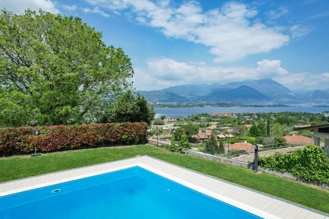 70 M² Ferienwohnung ∙ 2 Schlafzimmer ∙ 6 Gäste - Manerba del Garda