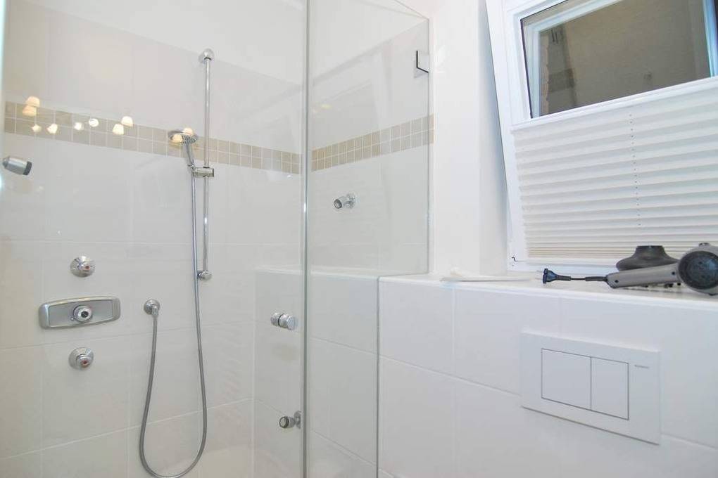 90 m² Ferienwohnung ∙ 2 Schlafzimmer ∙ 5 Gäste – Bild 15